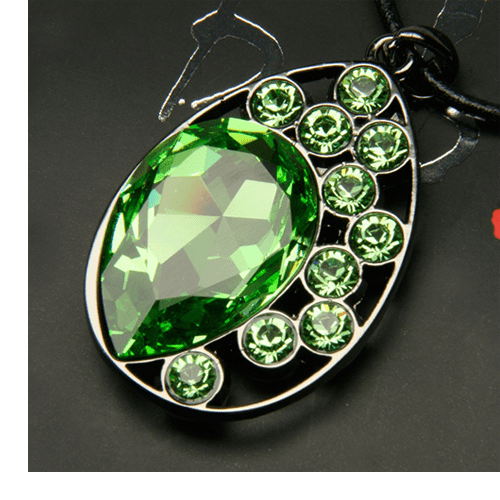 Pear Cluster - Peridot - Image 3