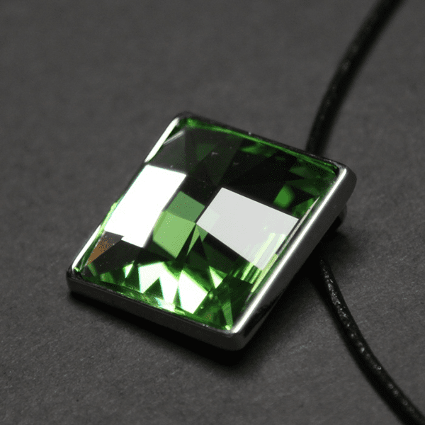 Diagonal Square Necklace - Perdot - Image 3