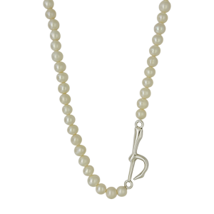 Necklaces Single “b” /Pearl  / Silver